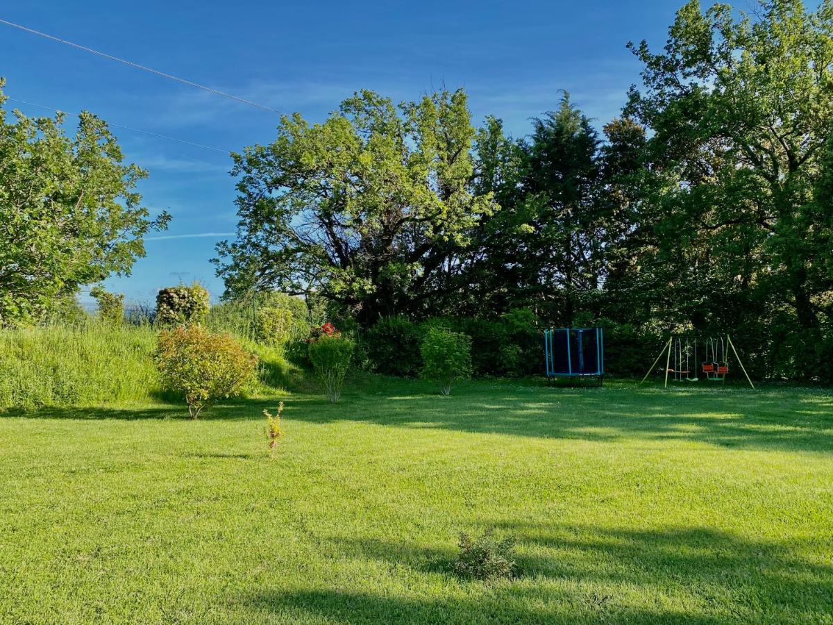 Studio au Pied de la ste Victoire Puyloubier Extérieur photo