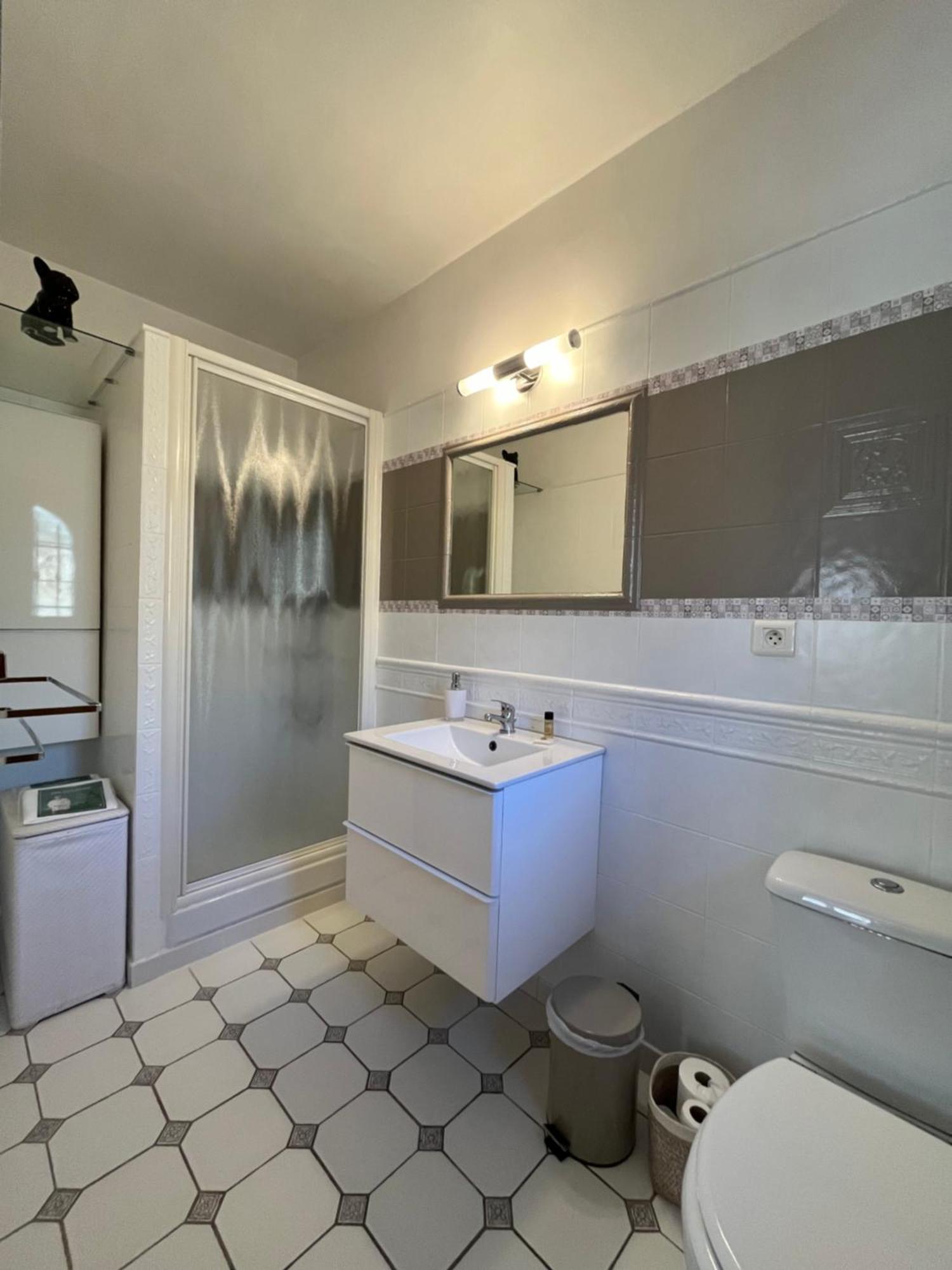 Studio au Pied de la ste Victoire Puyloubier Extérieur photo